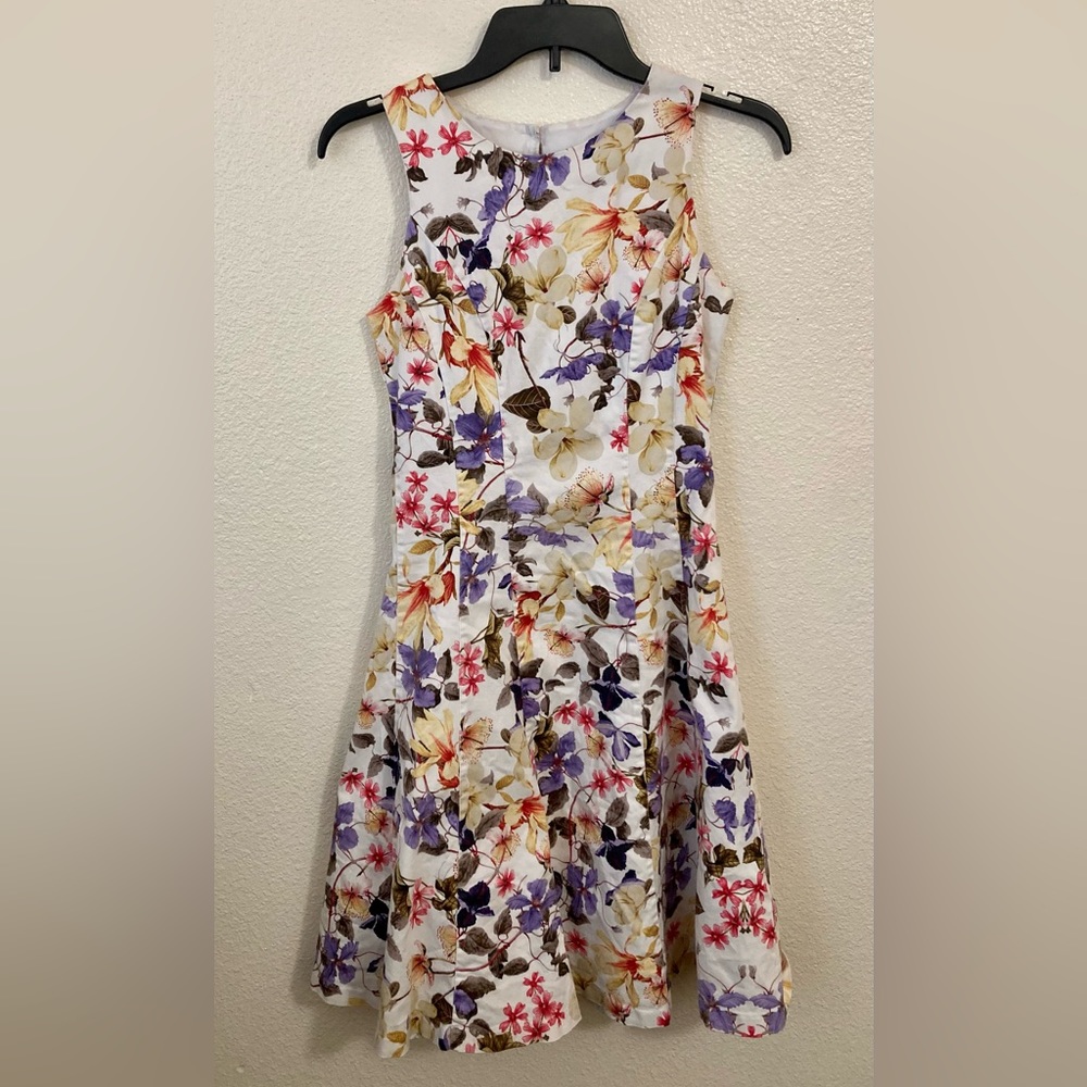 Floral dress size 4.